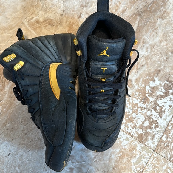 Jordans - Picture 2 of 5